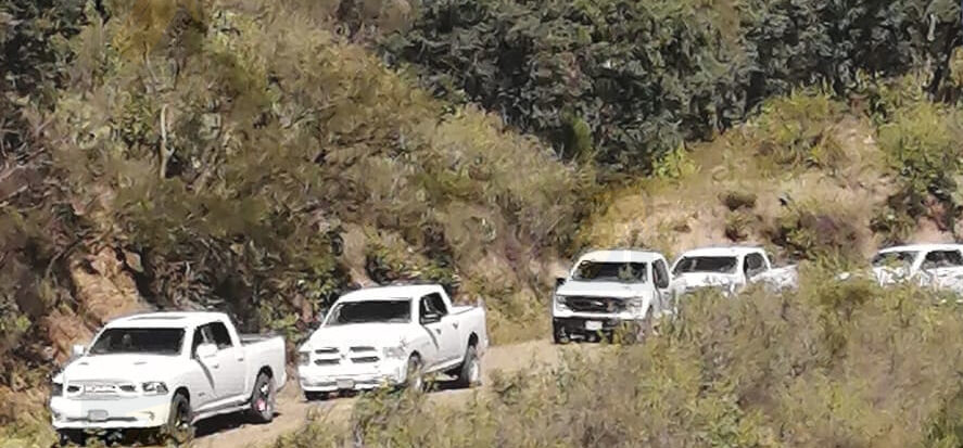 Emboscan a elementos de la Fiscalía en Guadalupe y Calvo; atacaron con drones y armas de alto calibre