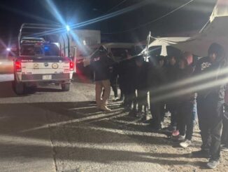 Rescata Policía del Estado a grupo de 17 migrantes en Ciudad Juárez