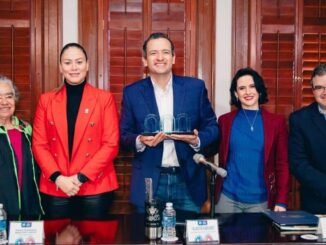Recibe alcalde galardón otorgado por Asociación de Ciudades Capitales de México por el programa iCREA