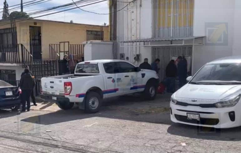 Roban material de oficina en bodega de MediChihuahua