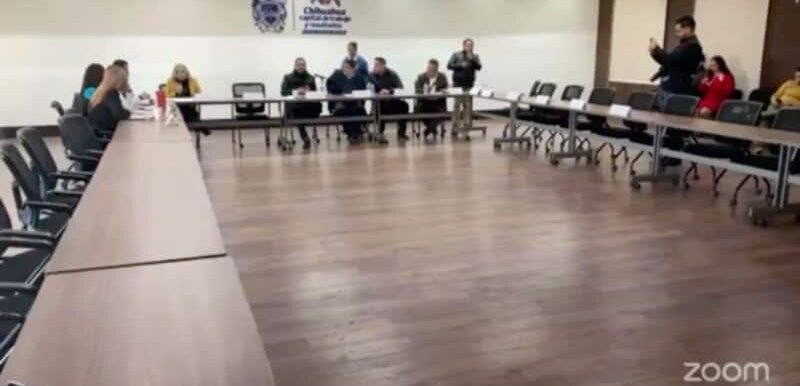 El regidor Miguel Riggs insulta a la síndica Olivia Franco durante sesión virtual del Ayuntamiento de Chihuahua