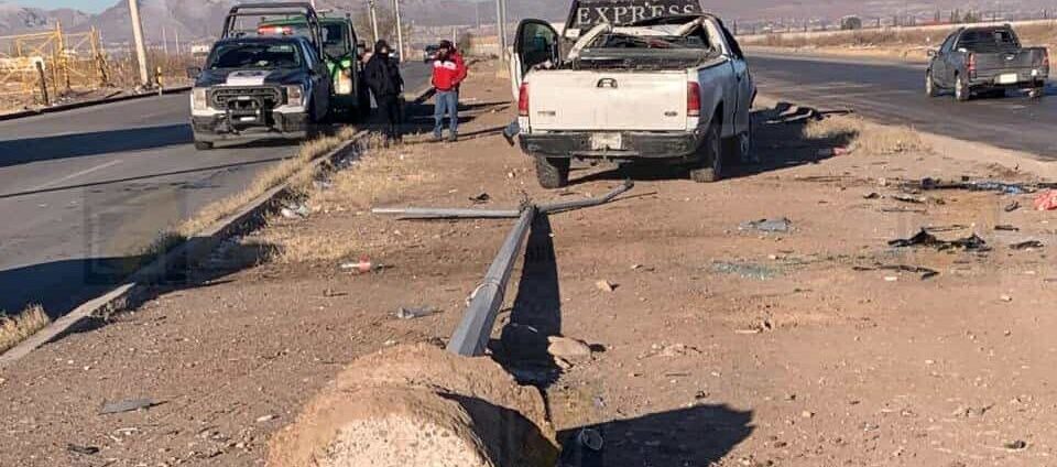 Se registran choques y una volcadura por congelamiento en la avenida Equus; generan caos vehicular