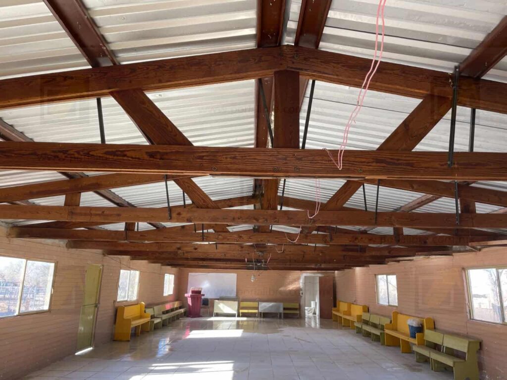 Rehabilita Municipio salón de usos múltiples en la comunidad de Estación Ojo Laguna