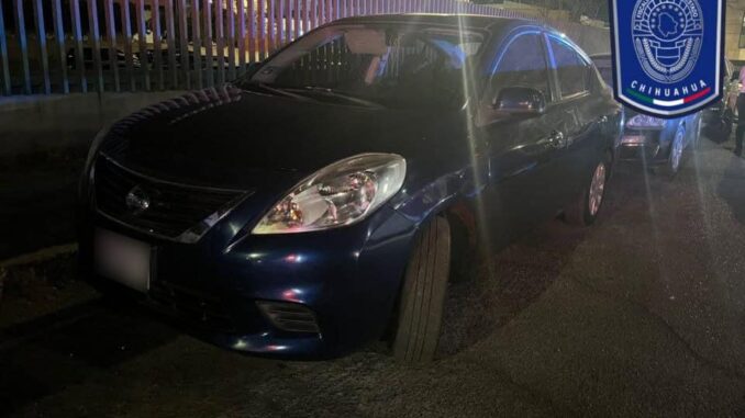 recuperan-aei-y-dspm-vehiculo-robado-en-la-calle-doblado.jpg Recuperan AEI y DSPM vehículo robado en la calle Doblado