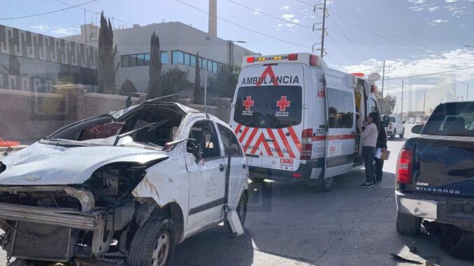taxista-se-queda-dormido-lo-que-ocasiona-choque-volcadura-en-la-juan-escutia.jpeg Taxista se queda dormido lo que ocasiona choque volcadura en la Juan Escutia