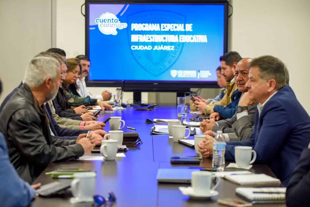 Fortalecen SEyD y el sector empresarial acciones en beneficio del nivel Medio Superior