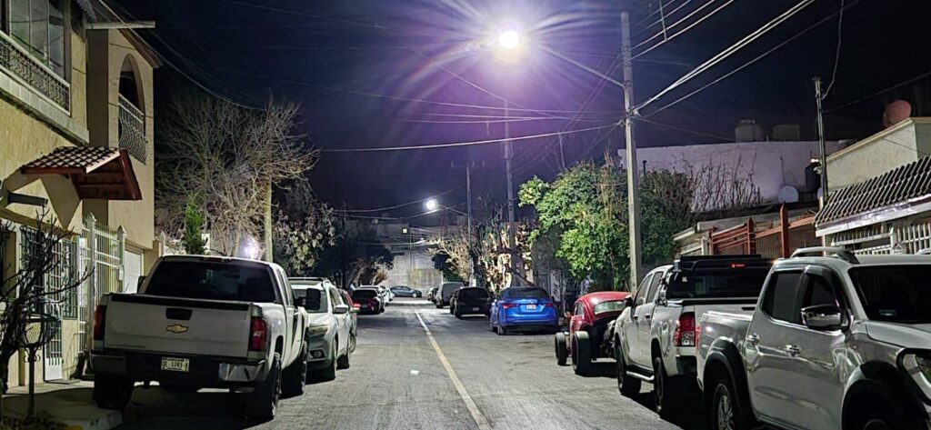 Concluye sustitución de luminarias con tecnología LED en Jardines del Saucito