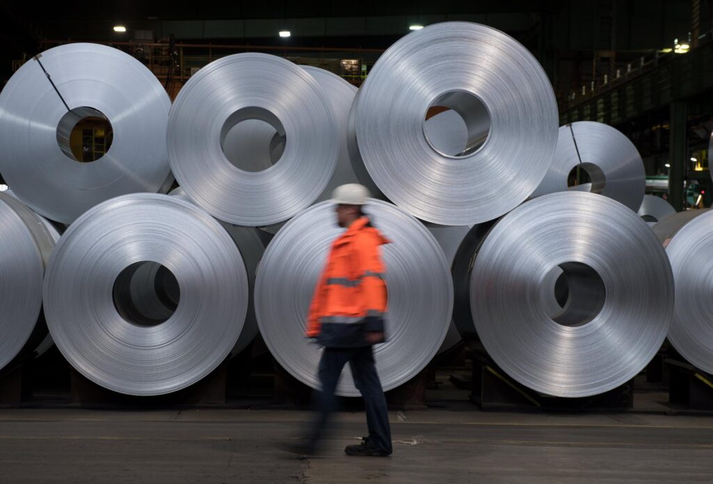EE.UU. se prepara para activar el miércoles aranceles al acero y el aluminio