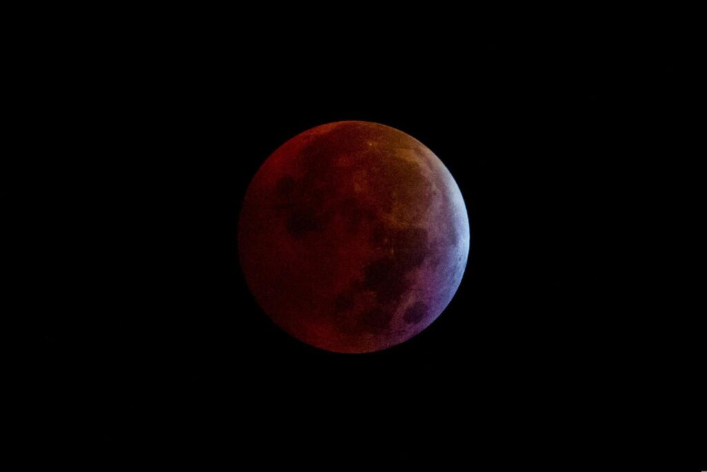 Así se vivió el eclipse que dio paso a la ‘Luna de Sangre’