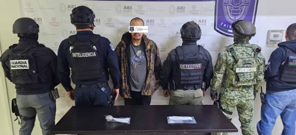 Detiene operativo conjunto a vendedor de cristal en la colonia Atenas