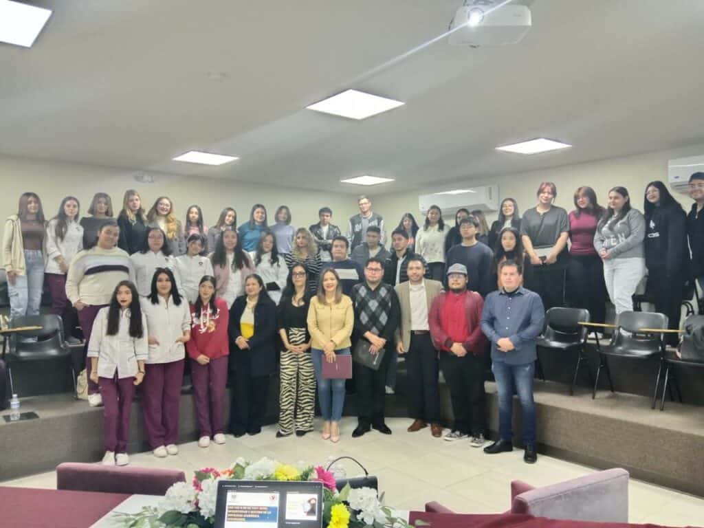 Visita FGE instalaciones de Universidad Vizcaya de las Américas para impartir temas sobre prevención del delito