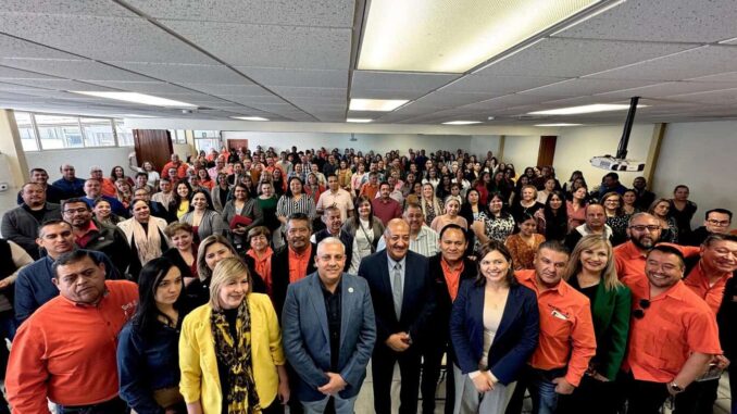 autoridades-sindicales-y-educativas-logran-la-regularizacion-de-192-trabajadores-con-funciones-directivas-y-de-supervision.jpeg Autoridades sindicales y educativas logran la regularización de 192 trabajadores con funciones directivas y de supervisión
