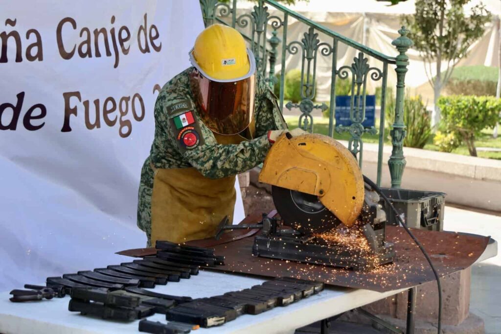 Responden chihuahuenses al programa de Canje de Armas 2025 en su primera semana