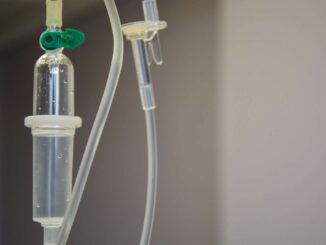 Murió la niña contagiada con influenza aviar A (H5N1)