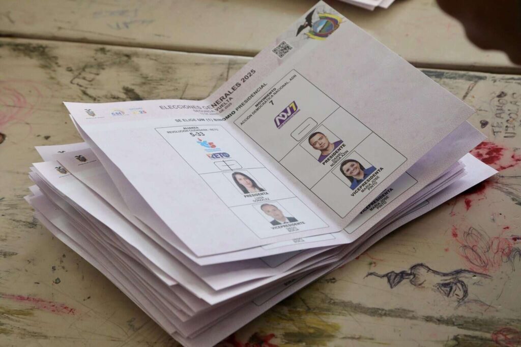 Sheinbaum esperará conteo final de elecciones en Ecuador para fijar su postura