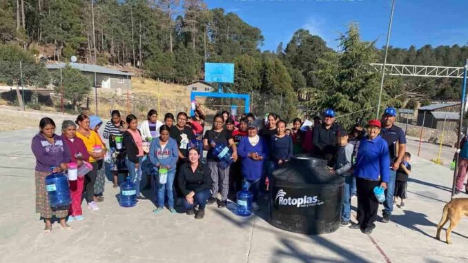 realiza-jcas-jornada-de-desinfeccion-y-revision-de-calidad-del-agua-en-guadalupe-y-calvo.jpeg Realiza JCAS jornada de desinfección y revisión de calidad del agua en Guadalupe y Calvo