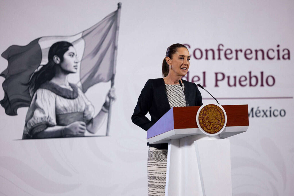 Sheinbaum asegura que en México también hay muchos estadounidenses que «no tienen documentos»