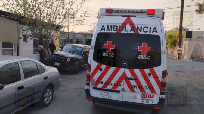 choque-entre-dos-camionetas-en-cruce-de-las-granjas-una-mujer-lesionada.jpeg Choque entre dos camionetas en cruce de Las Granjas; una mujer lesionada