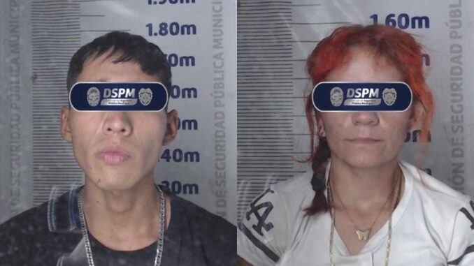 policias-municipales-detienen-a-pareja-motociclista-por-narcomenudeo.jpg Policias municipales detienen a pareja motociclista por narcomenudeo