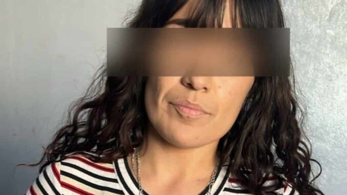 vinculadas-tres-personas-por-posesion-de-vehiculo-con-reporte-de-robo.jpg Vinculadas tres personas por posesión de vehículo con reporte de robo