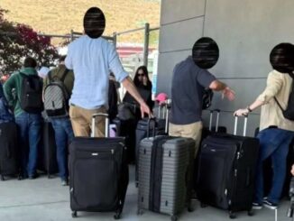 Se entregan familiares del ‘Chapo’ Guzmán a las autoridades de Estados Unidos
