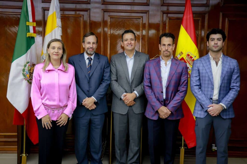 Recibe alcalde a cónsul general de España en Monterrey para compartir visión de la capital