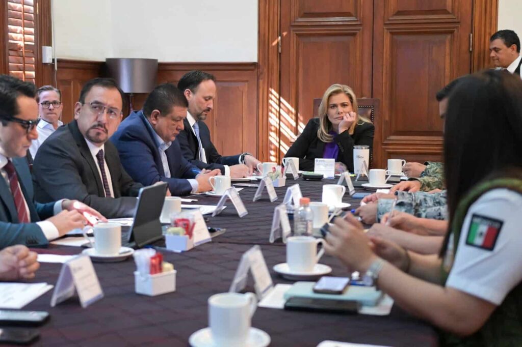 Maru Campos encabeza Sesión de la Mesa de Seguridad en Palacio de Gobierno