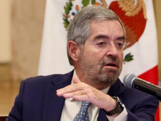 Arancel de EE.UU. a remesas es «absolutamente discriminatorio», acusa el canciller Juan Ramón de la Fuente