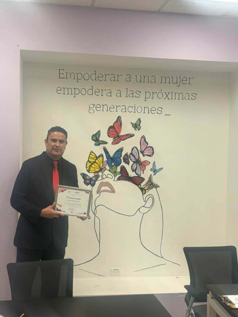 Jurídico del CEJUM recibe capacitación en el tema ‘Órdenes de Protección’