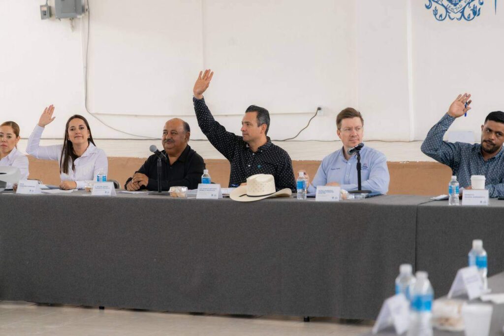 Aprueba Cabildo incremento de sanciones por ganado suelto en la vía pública