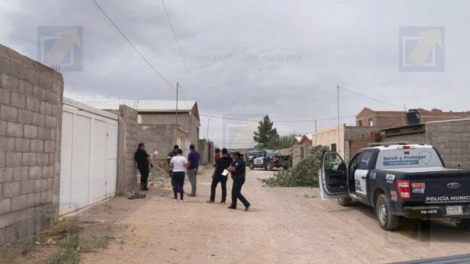 se-queman-tres-vehiculos-en-patio-trasero-de-una-casa-en-granjas-cerro-grande.jpeg Se queman tres vehículos en patio trasero de una casa en Granjas Cerro Grande