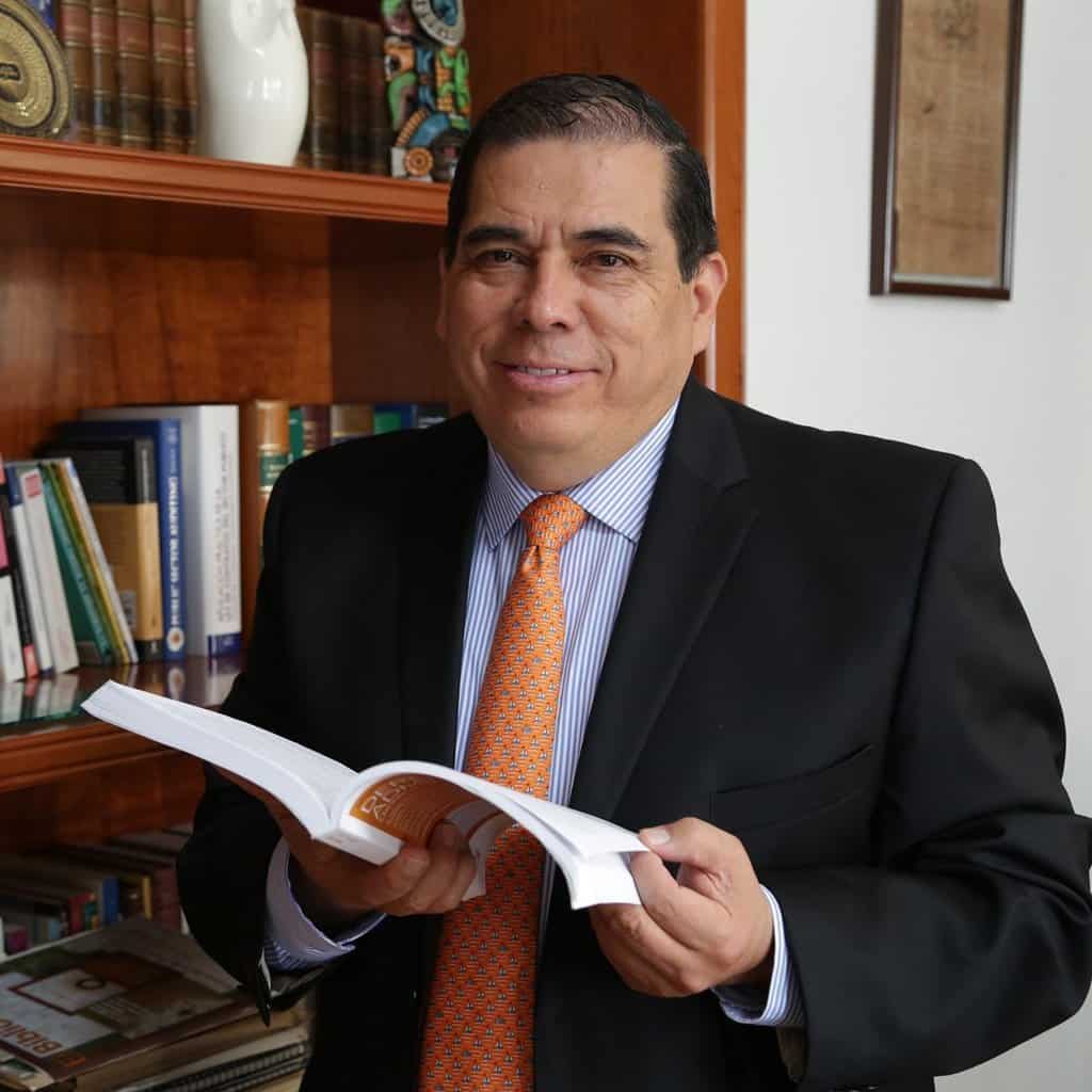 Ordenan detención contra López Elías por peculado agravado
