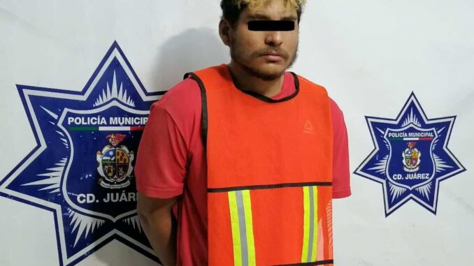 amenaza-a-su-tia-con-una-arma-de-fuego-lo-detienen.jpg Amenaza a su tía con una arma de fuego; lo detienen