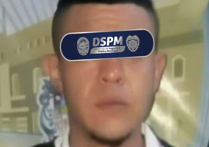 Detienen a hombre con cristal y motocicleta sin placas en la San Jorge
