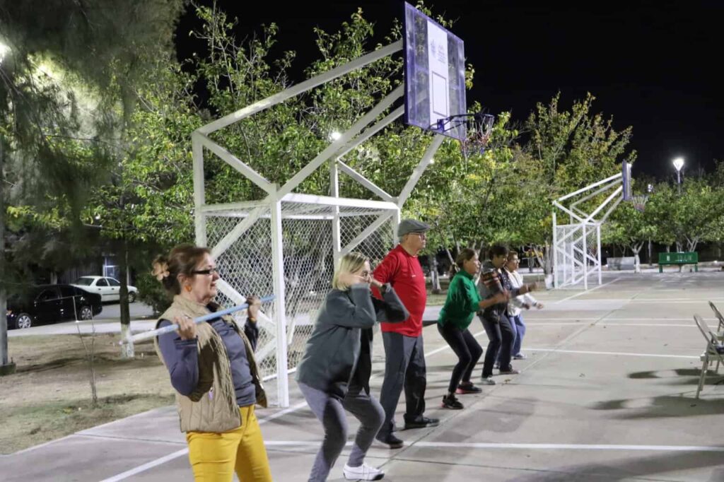 Municipio invita a activación masiva para adultos mayores en el Deportivo Tricentenario