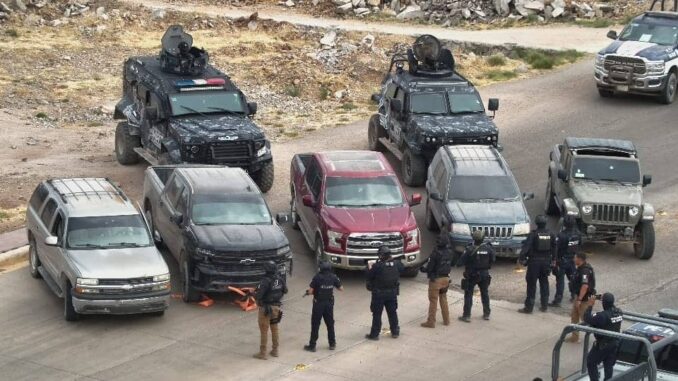 aseguran-siete-vehiculos-y-armamento-tras-operativo-especial-en-guachochi.jpeg Aseguran siete vehículos y armamento tras operativo especial en Guachochi
