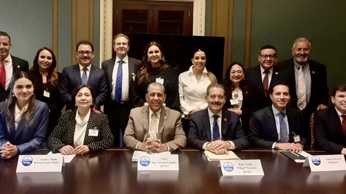 senadores-mexicanos-dialogan-con-caucus-hispano-de-eeuu-sobre-impuesto-a-remesas.jpeg Senadores mexicanos dialogan con Caucus Hispano de EE.UU. sobre impuesto a remesas