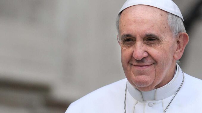 de-fotografa-de-bodas-a-fotografa-del-papa-francisco-asi-es-la-historia-de-maria-langarica.jpg De fotógrafa de bodas a fotógrafa del papa Francisco, así es la historia de María Langarica
