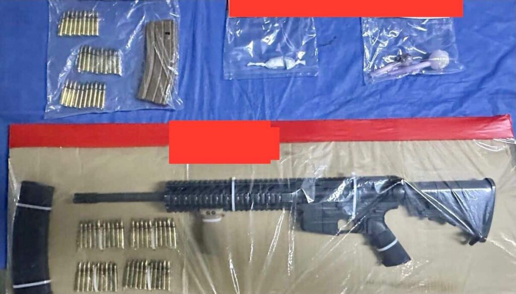 Consignan a los tres robacarros; les aseguran arma larga, cartuchos y auto robado