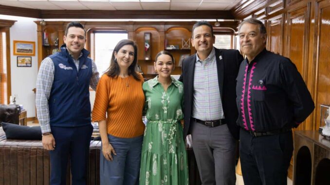 se-reunen-alcalde-y-vicario-de-sisoguichi-para-impulsar-la-interculturalidad-en-el-gobierno-municipal.jpeg Se reúnen alcalde y vicario de Sisoguichi para impulsar la interculturalidad en el Gobierno Municipal