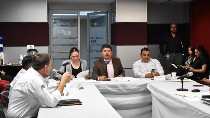 aprueban-comisiones-unidas-la-instalacion-de-mesa-tecnica-para-analizar-iniciativa-sobre-estatus-zoosanitario.jpeg Aprueban Comisiones Unidas la Instalación de Mesa Técnica para Analizar Iniciativa sobre Estatus Zoosanitario