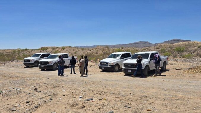familiares-de-desaparecidos-colectivos-y-la-fge-realizan-busqueda-y-rastreo-en-inmediaciones-del-arroyo-el-navajo.jpeg Familiares de desaparecidos, colectivos y la FGE realizan búsqueda y rastreo en inmediaciones del arroyo El Navajo