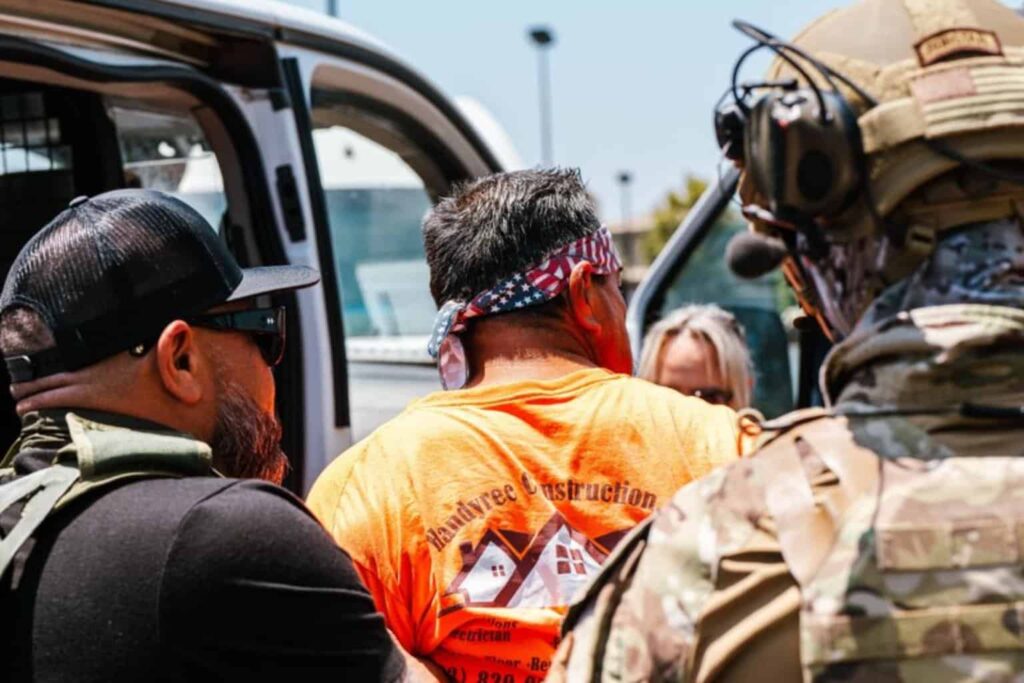Sheinbaum confirma 61 mexicanos detenidos tras redadas en Los Ángeles