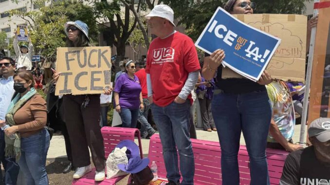 cientos-toman-las-calles-de-texas-para-apoyar-las-protestas-de-los-angeles.jpg Cientos toman las calles de Texas para apoyar las protestas de Los Ángeles