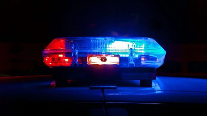 sujetos-intentan-sacar-a-hombre-bajo-custodia-policial-del-hospital-balbuena-en-cdmx.jpg Sujetos intentan sacar a hombre bajo custodia policial del Hospital Balbuena, en CDMX