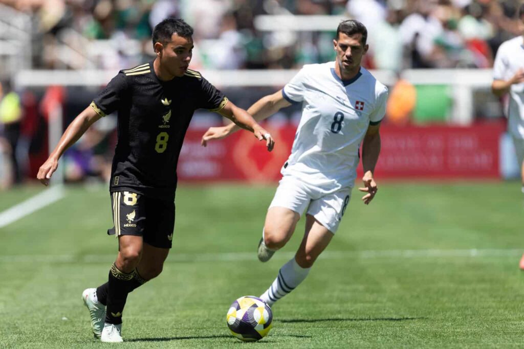 Suiza le gana 1-0 a México en los primeros 45 minutos en Utah