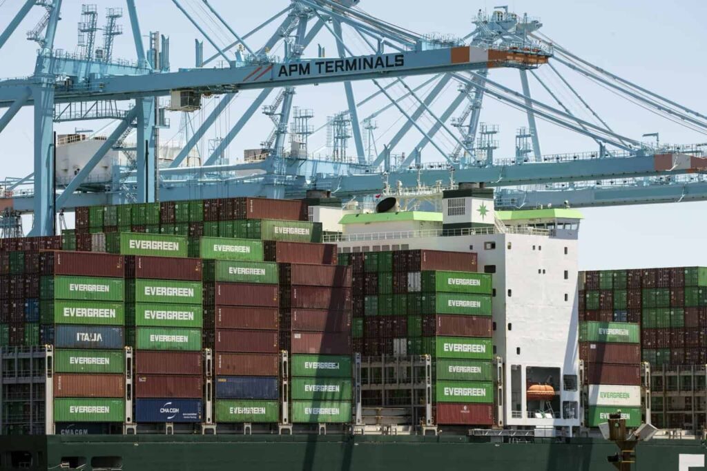 Estados Unidos abre una nueva fase en su guerra comercial