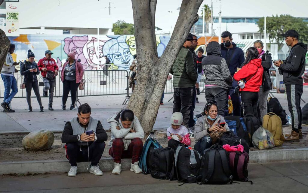 Múltiples redadas de migración se reportan en Los Ángeles con decenas de detenidos