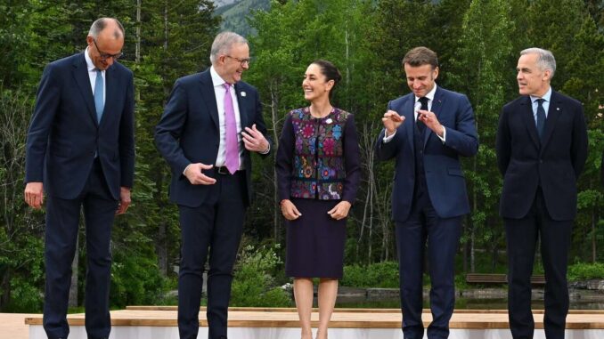 sheinbaum-cierra-el-g7-con-reuniones-con-la-ue-e-india-pero-sin-cara-a-cara-con-trump.jpg Sheinbaum cierra el G7 con reuniones con la UE e India pero sin cara a cara con Trump