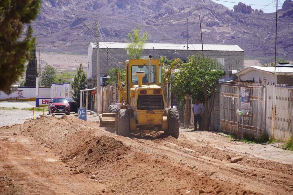 Comienza Municipio trabajos de pavimentación de calle ganadora del Presupuesto Participativo